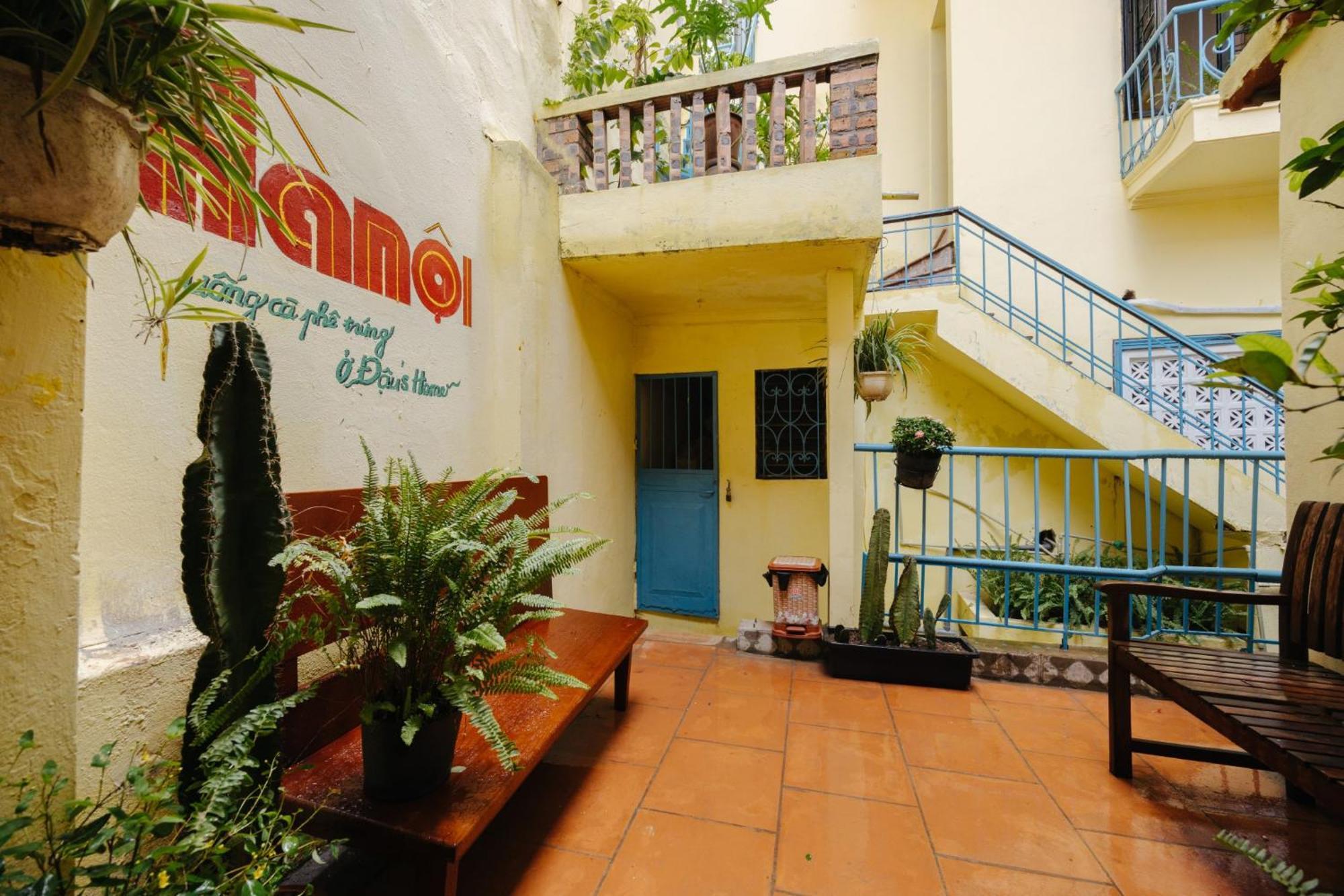 Homestay And Eggcoffee Central Hanoi Old Quarter Екстериор снимка