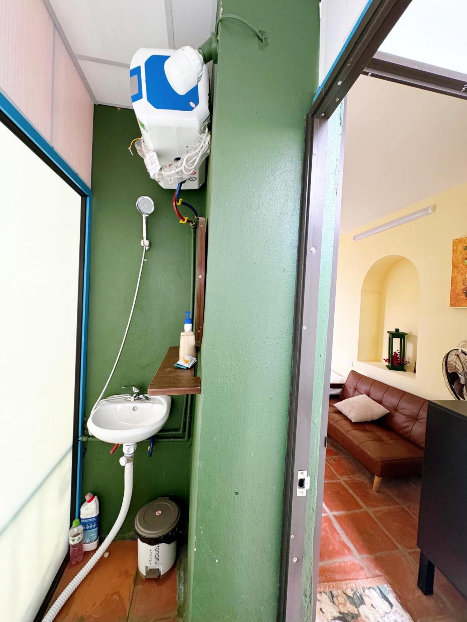 Homestay And Eggcoffee Central Hanoi Old Quarter Екстериор снимка