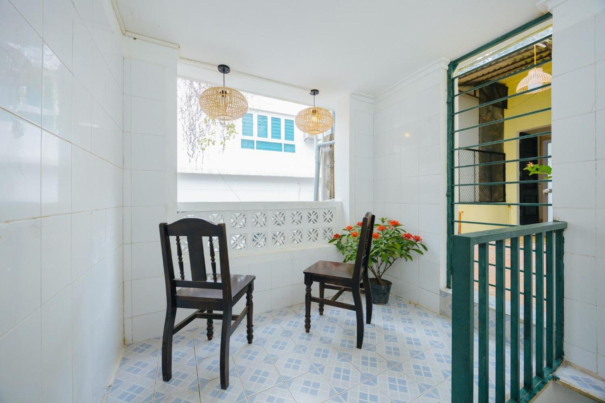 Homestay And Eggcoffee Central Hanoi Old Quarter Екстериор снимка
