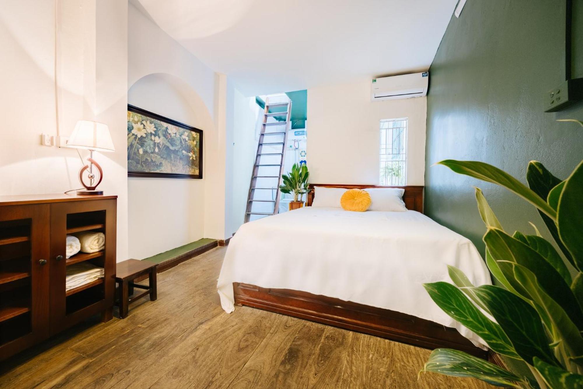 Homestay And Eggcoffee Central Hanoi Old Quarter Екстериор снимка