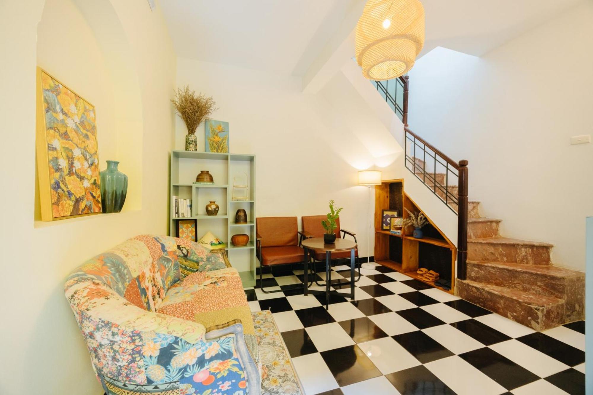 Homestay And Eggcoffee Central Hanoi Old Quarter Екстериор снимка