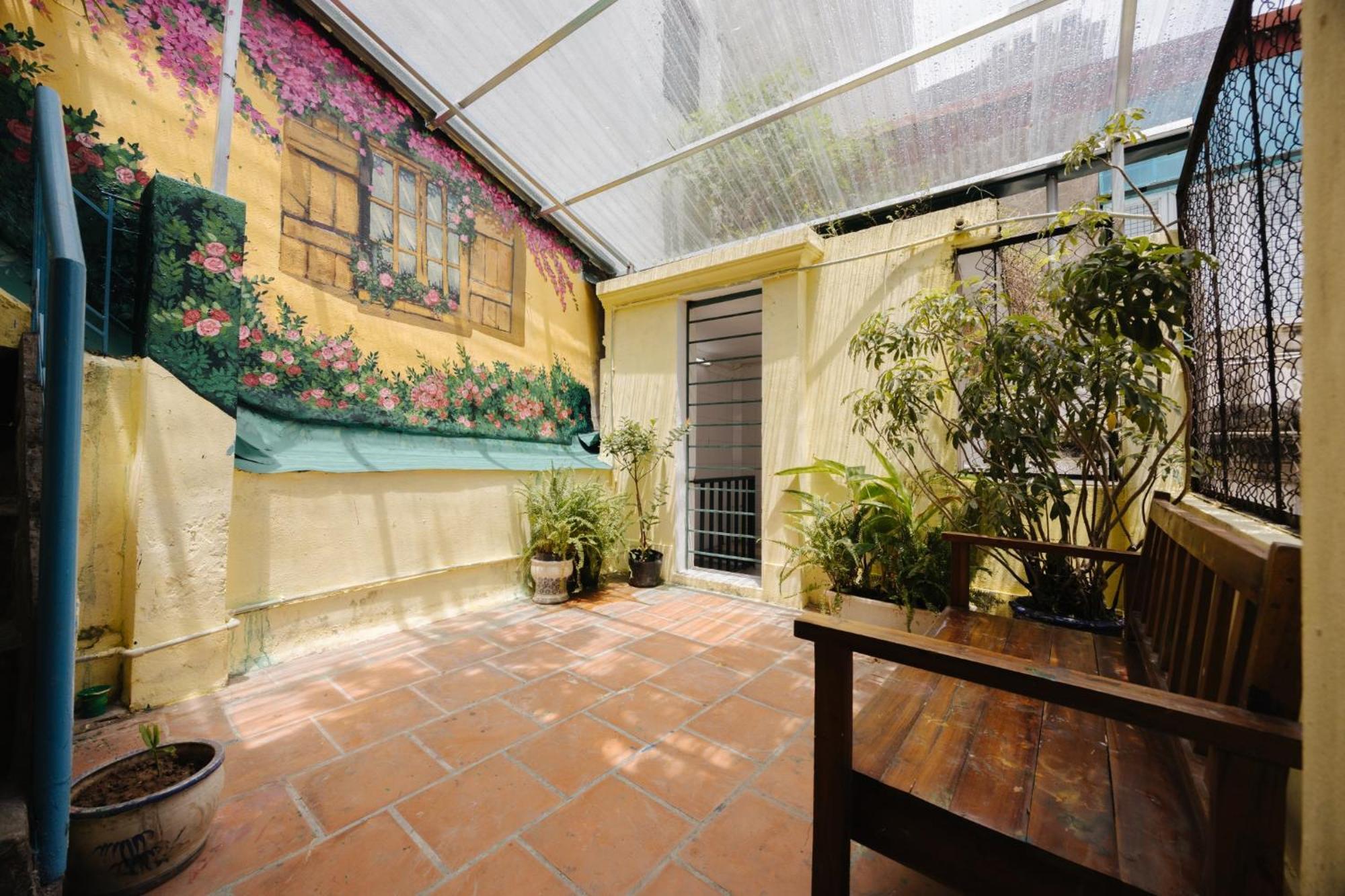 Homestay And Eggcoffee Central Hanoi Old Quarter Екстериор снимка