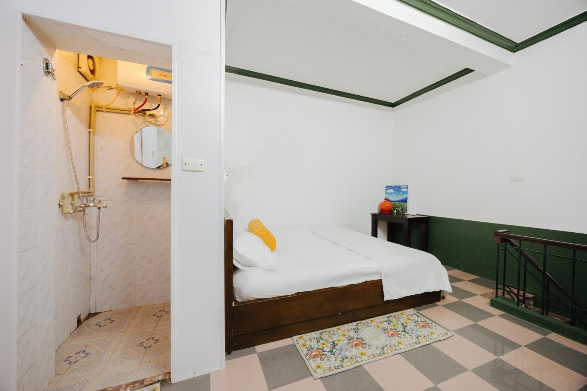 Homestay And Eggcoffee Central Hanoi Old Quarter Екстериор снимка